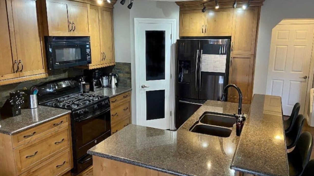 Photo of Kitchen in Southeast Calgary
