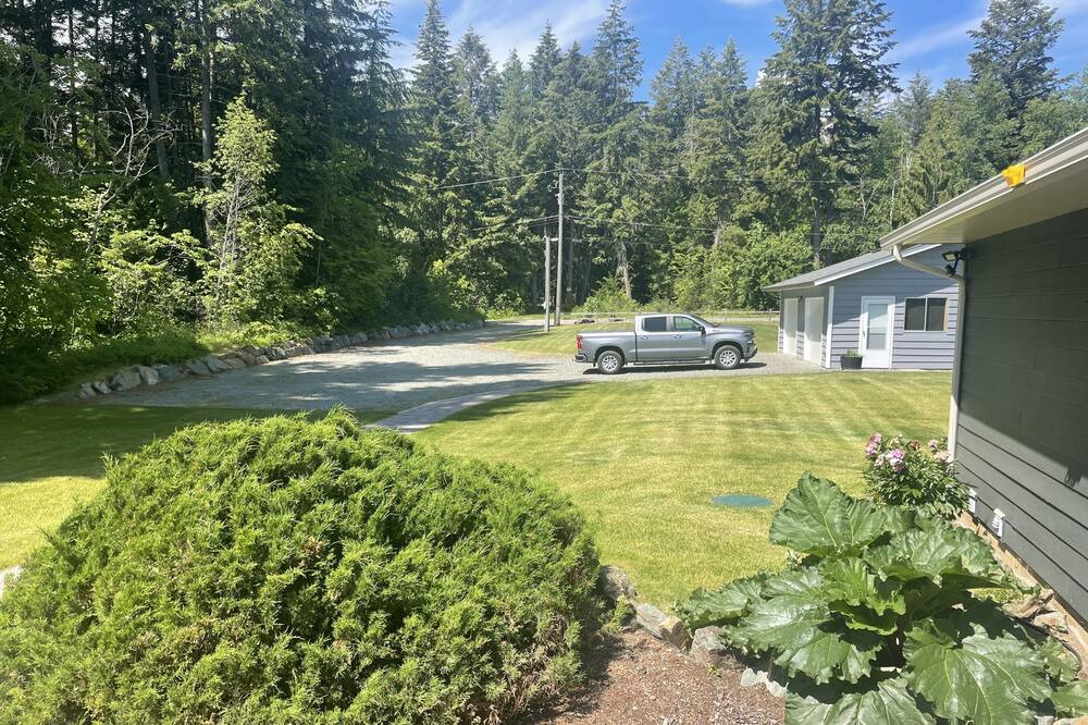 Photo of Outdoor in Squilax