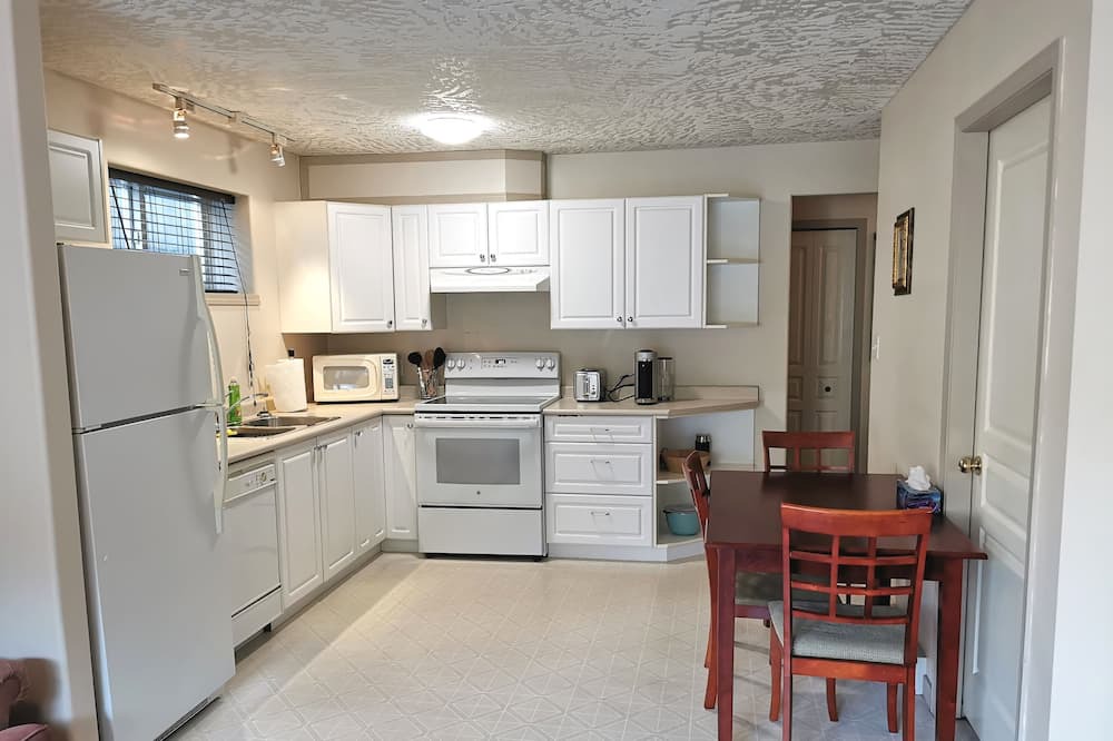 Photo of Kitchen in Saanich West