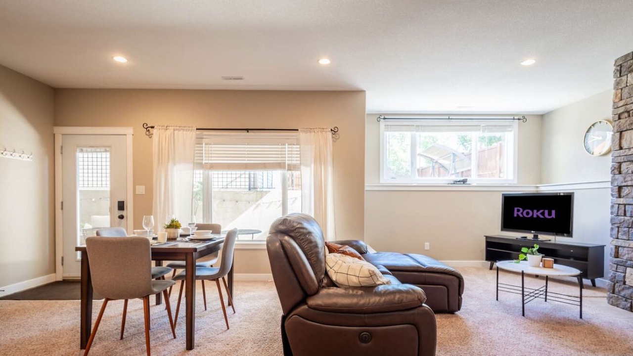 Photo of Livingroom in South Lethbridge