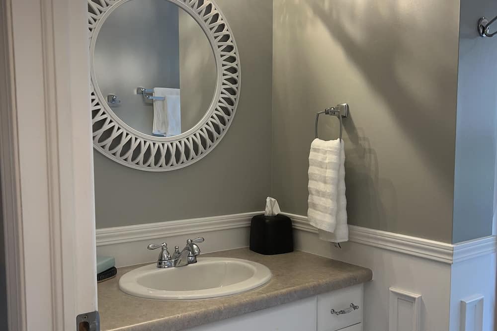 Photo of Bathroom in Cannifton
