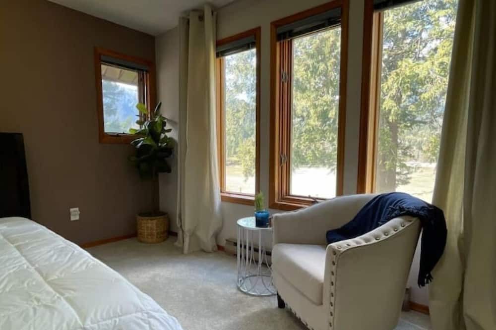 Photo of Bedroom in Hope