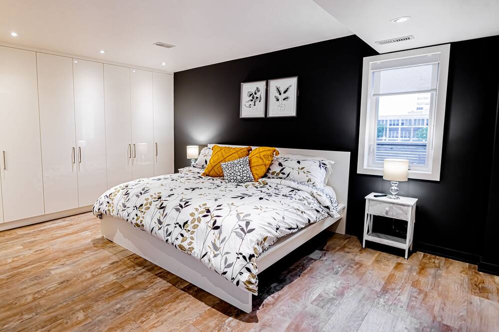 Photo of Bedroom in Downtown