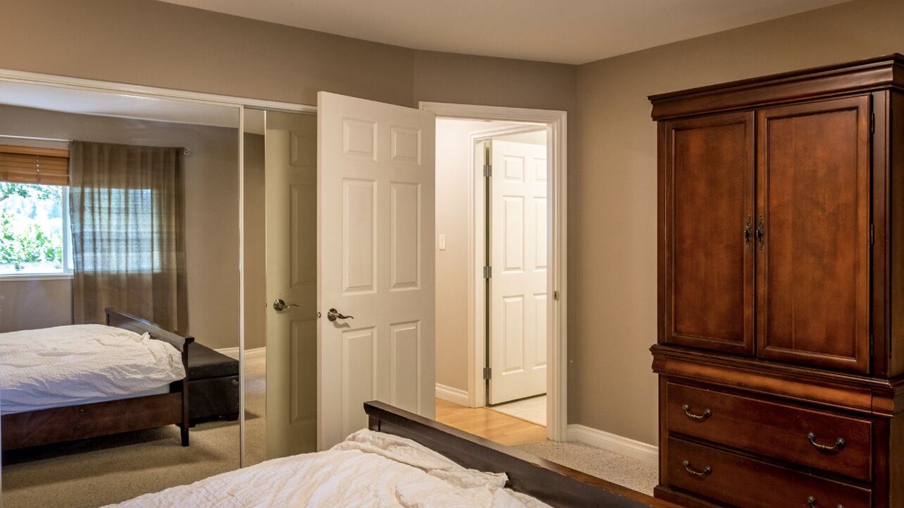 Photo of Bedroom in West Porpoise Bay