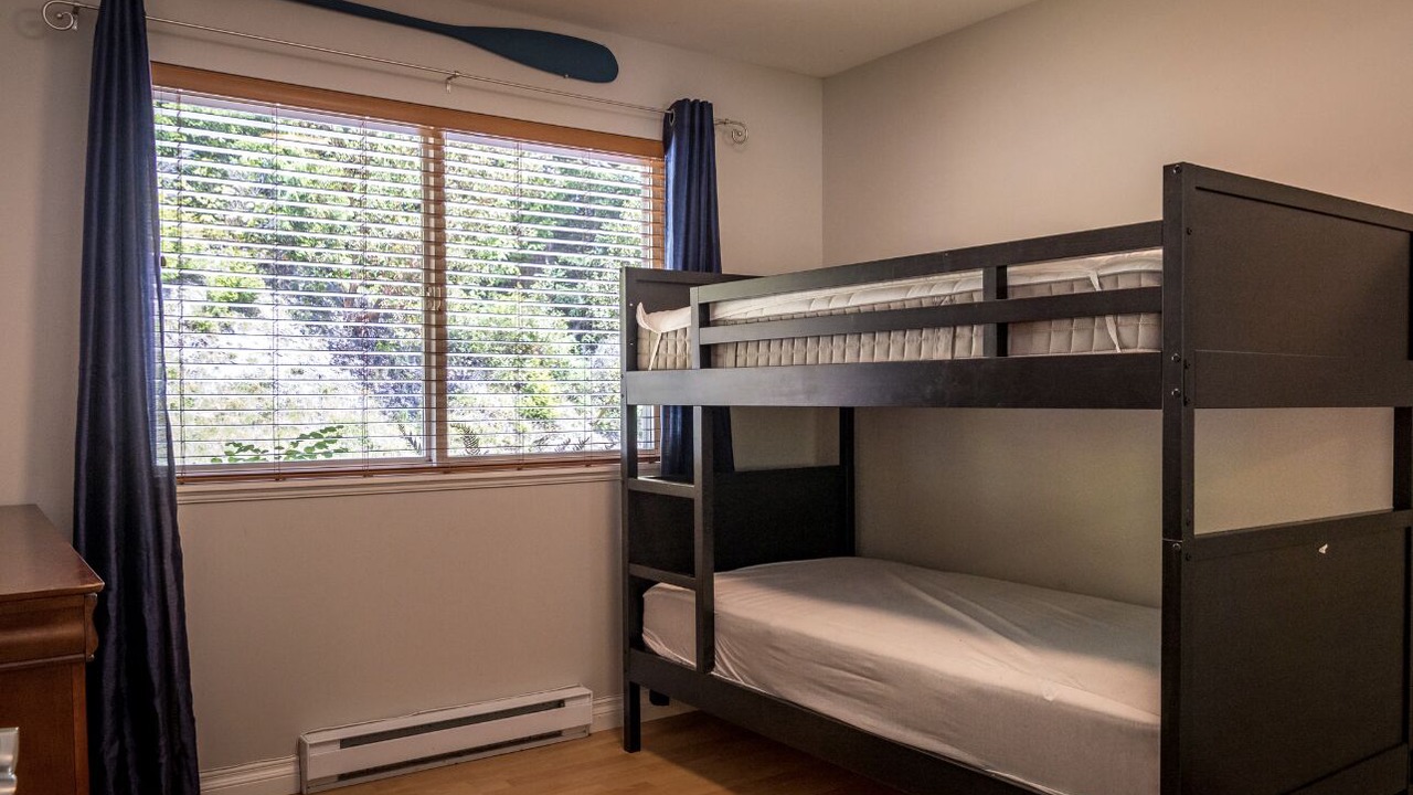 Photo of Bedroom in West Porpoise Bay
