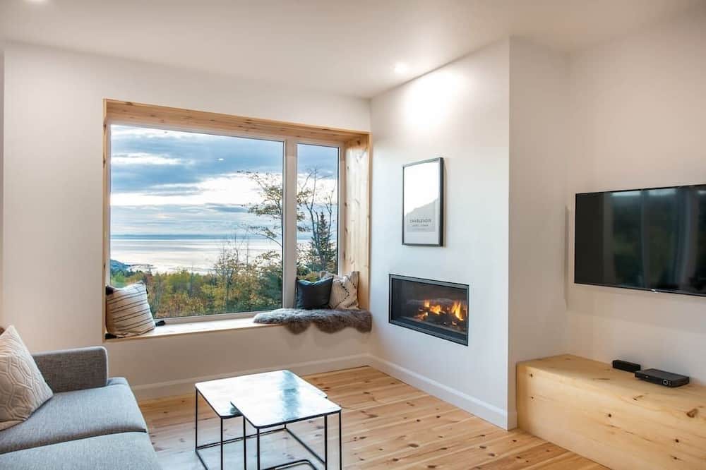Photo of Livingroom in Saint-Joseph-de-la-Rive