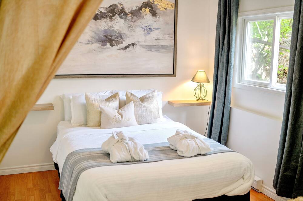 Photo of Bedroom in Vernon