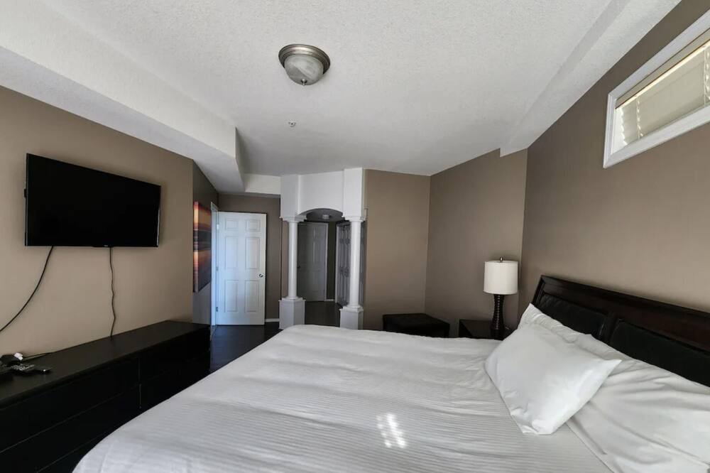Photo of Bedroom in North End