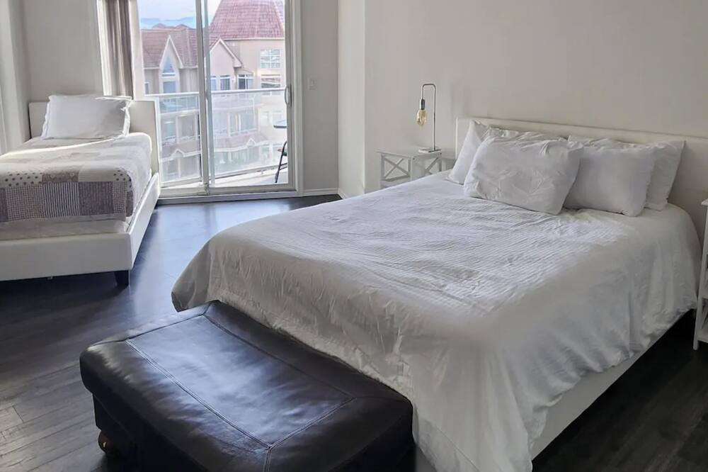 Photo of Bedroom in North End