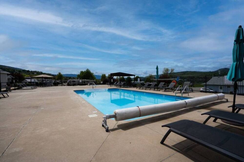 Photo of Outdoor in Vernon