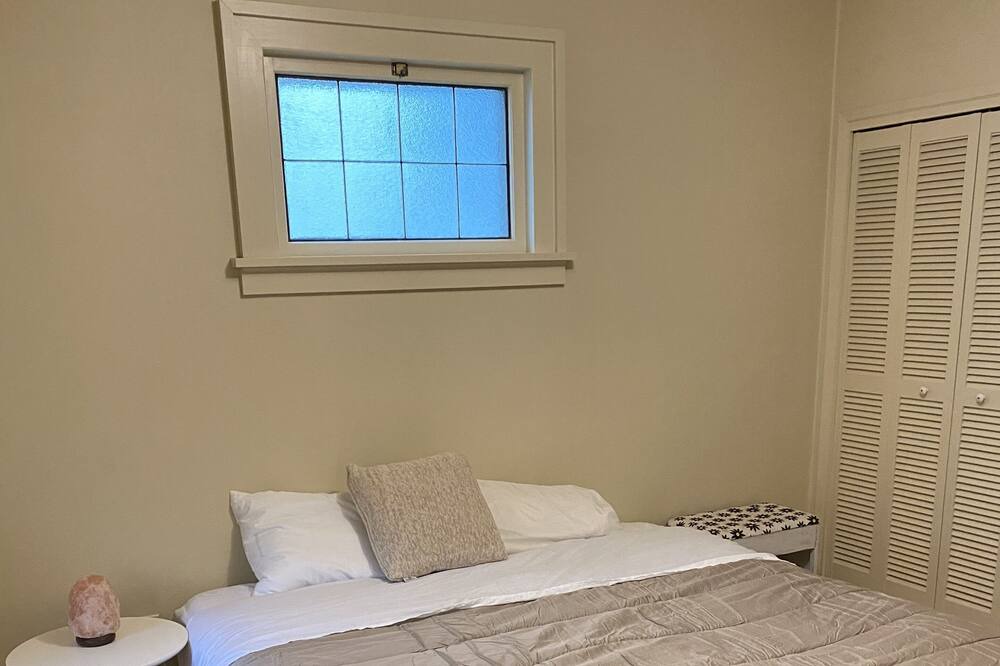 Photo of Bedroom in City Centre