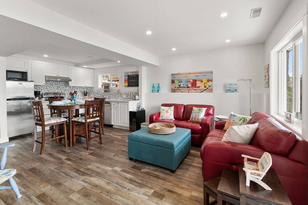 Photo of Livingroom in Central Okanagan