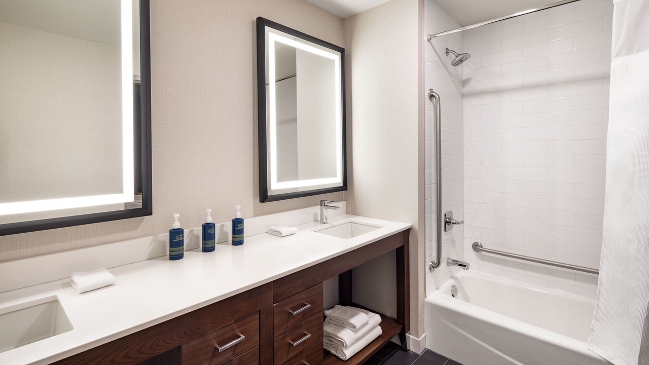 Photo of Bathroom in Okanagan-Similkameen