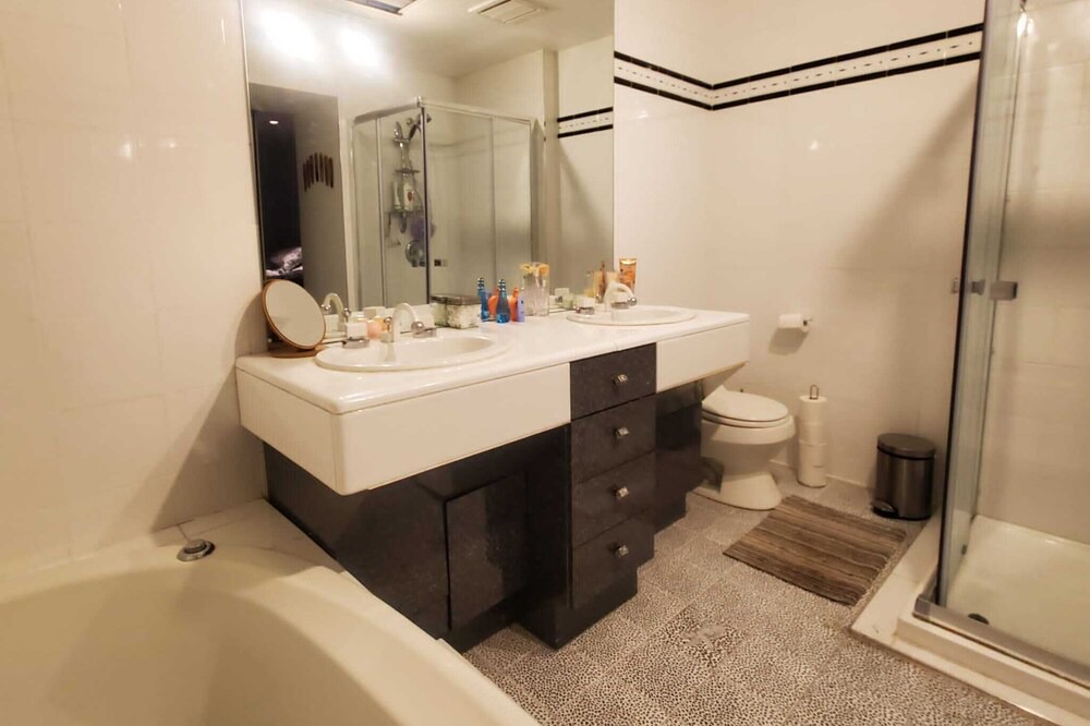 Photo of Bathroom in Milton Park