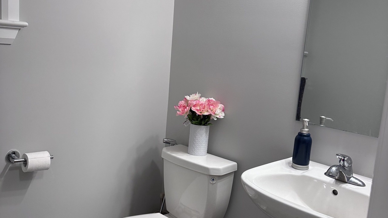 Photo of Bathroom in Russell