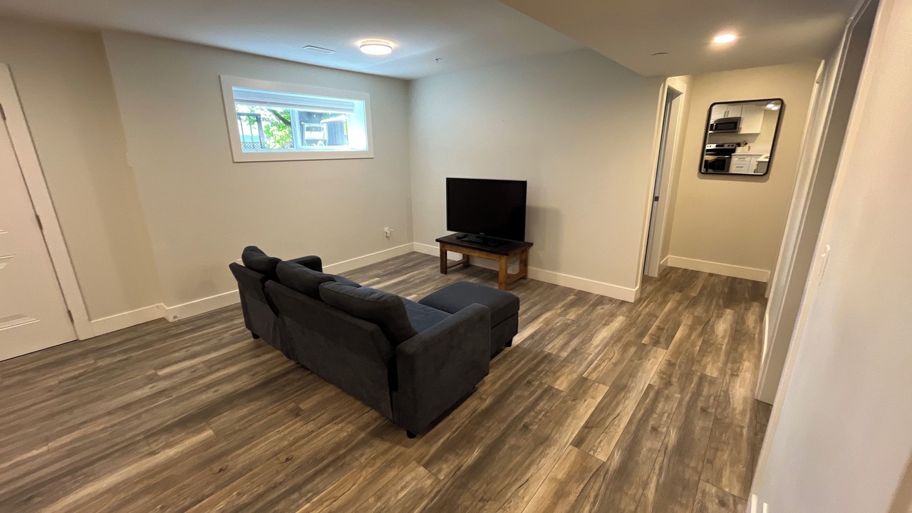 Photo of Livingroom in Maple Ridge