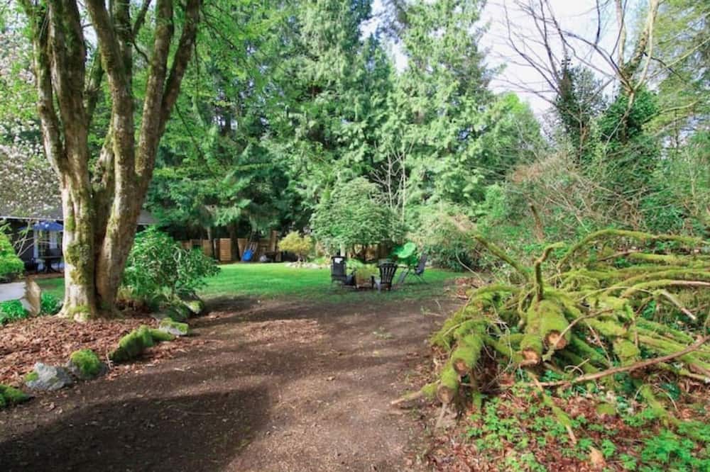 Photo of Outdoor in Maple Ridge