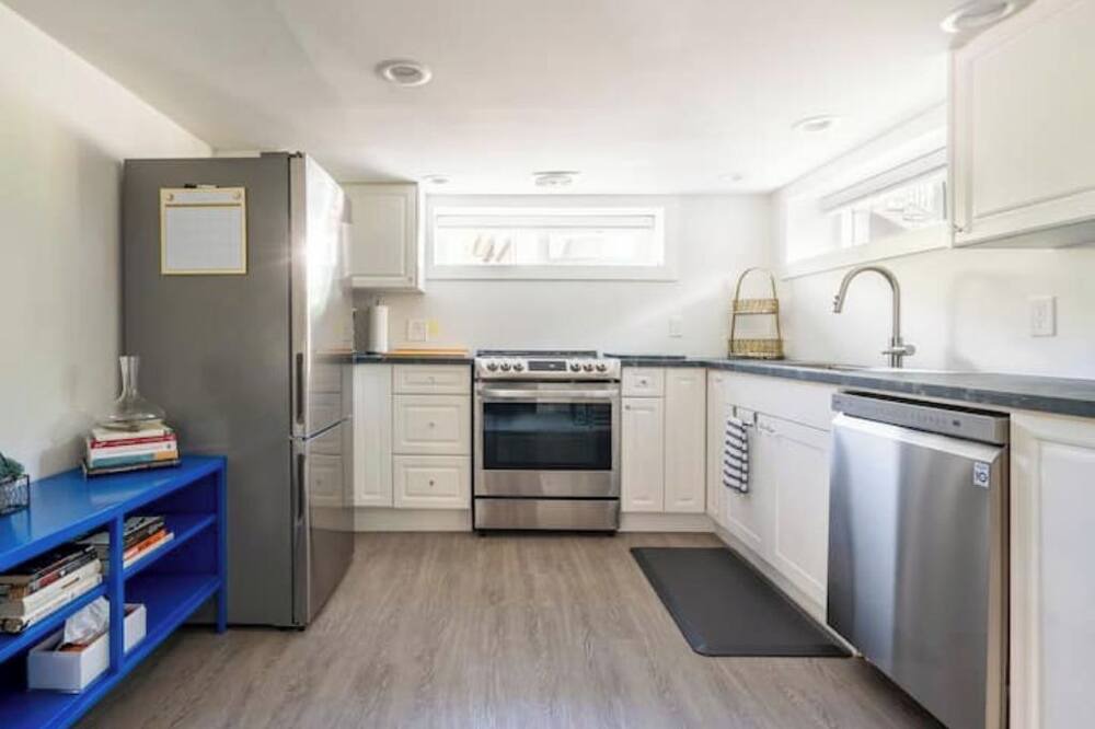 Photo of Kitchen in Saanich West