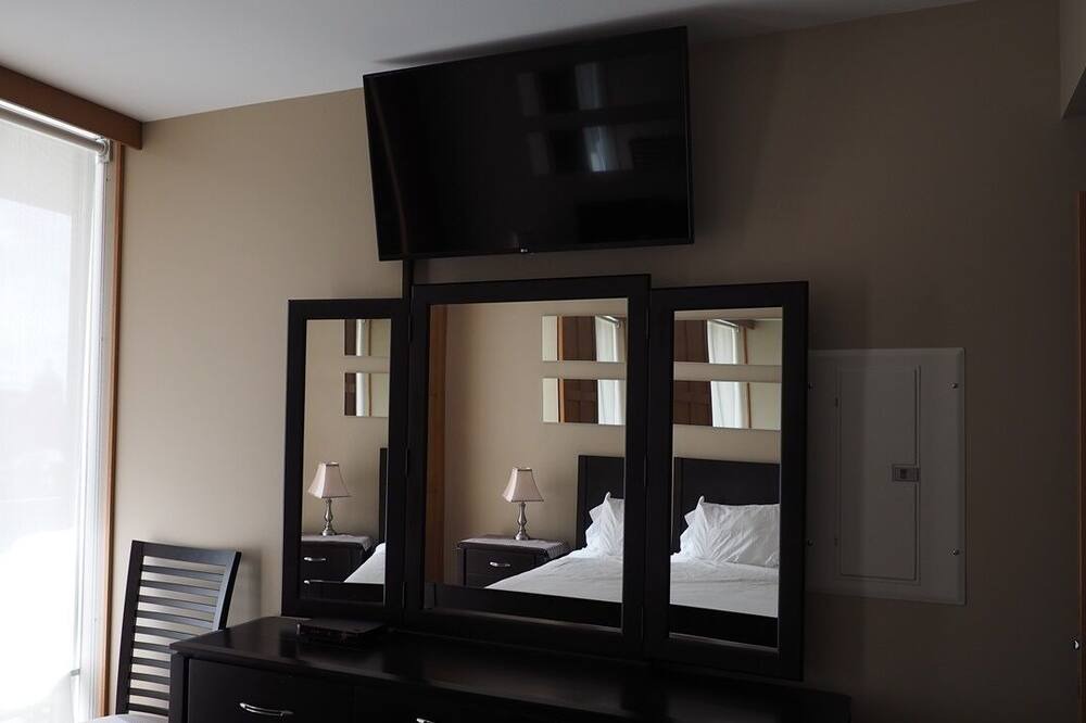 Photo of Bedroom in Inner Harbour