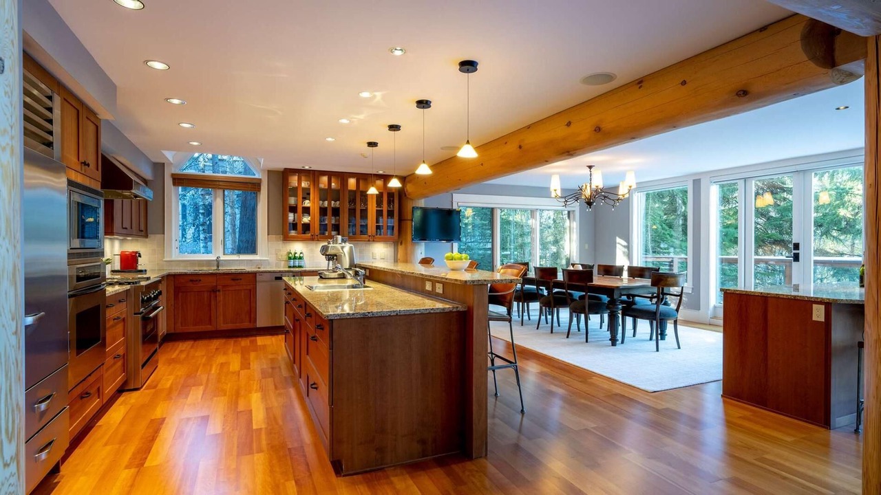 Photo of Kitchen in Upper Village