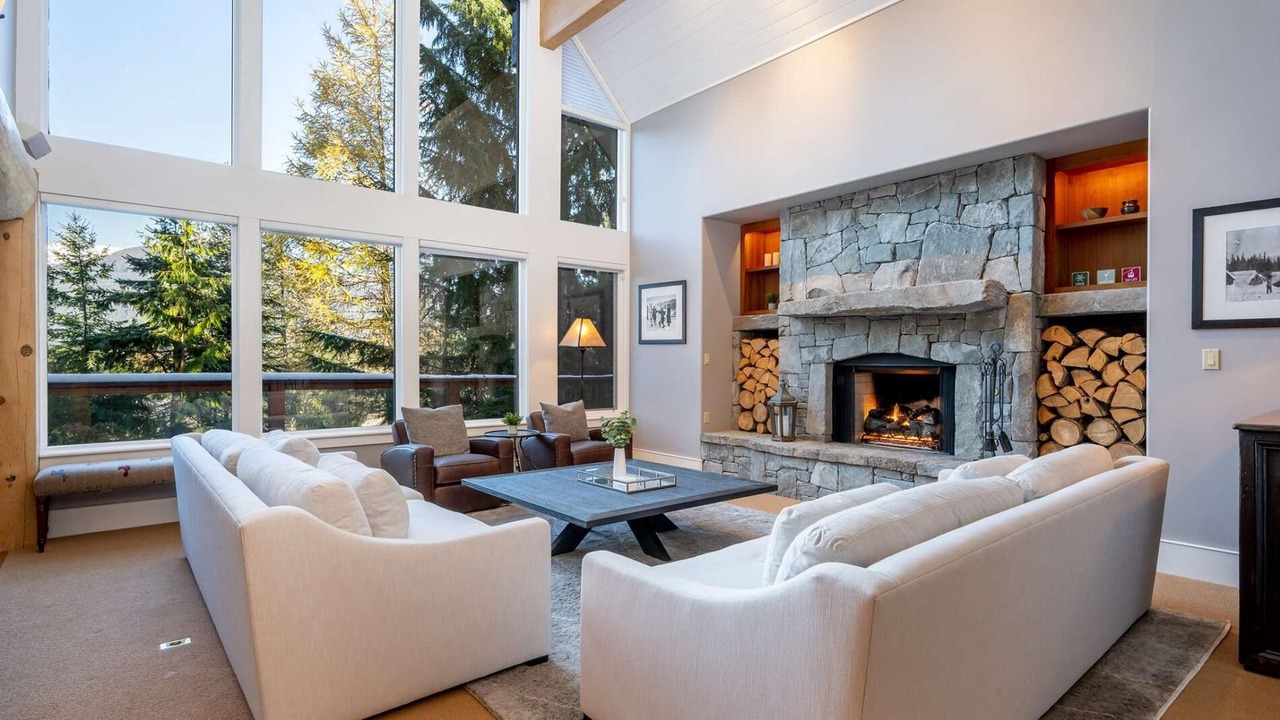 Photo of Livingroom in Upper Village