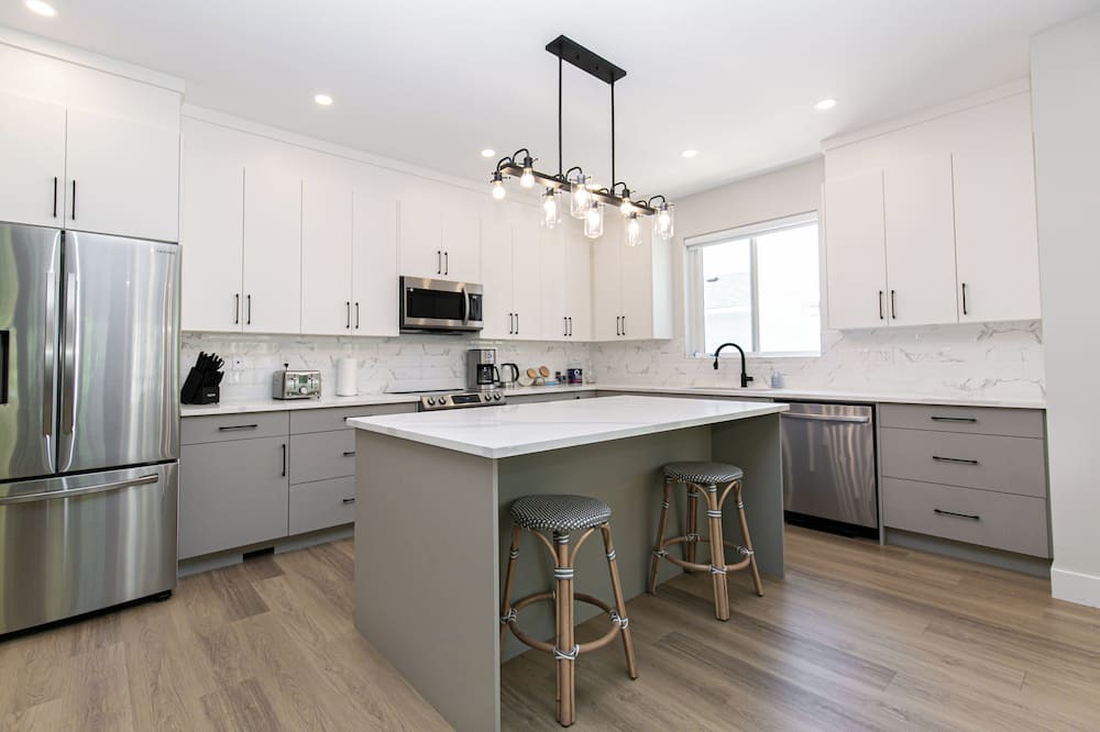 Photo of Kitchen in Lake Cowichan