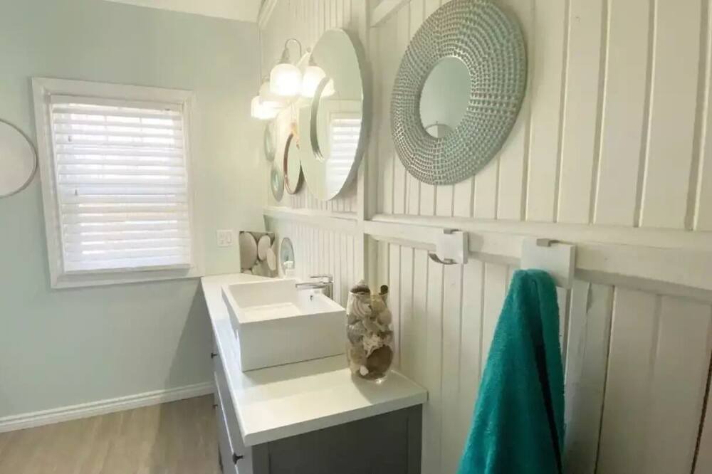 Photo of Bathroom in Selkirk