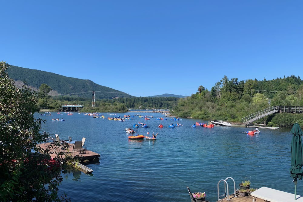 Photo of Others in Lake Cowichan
