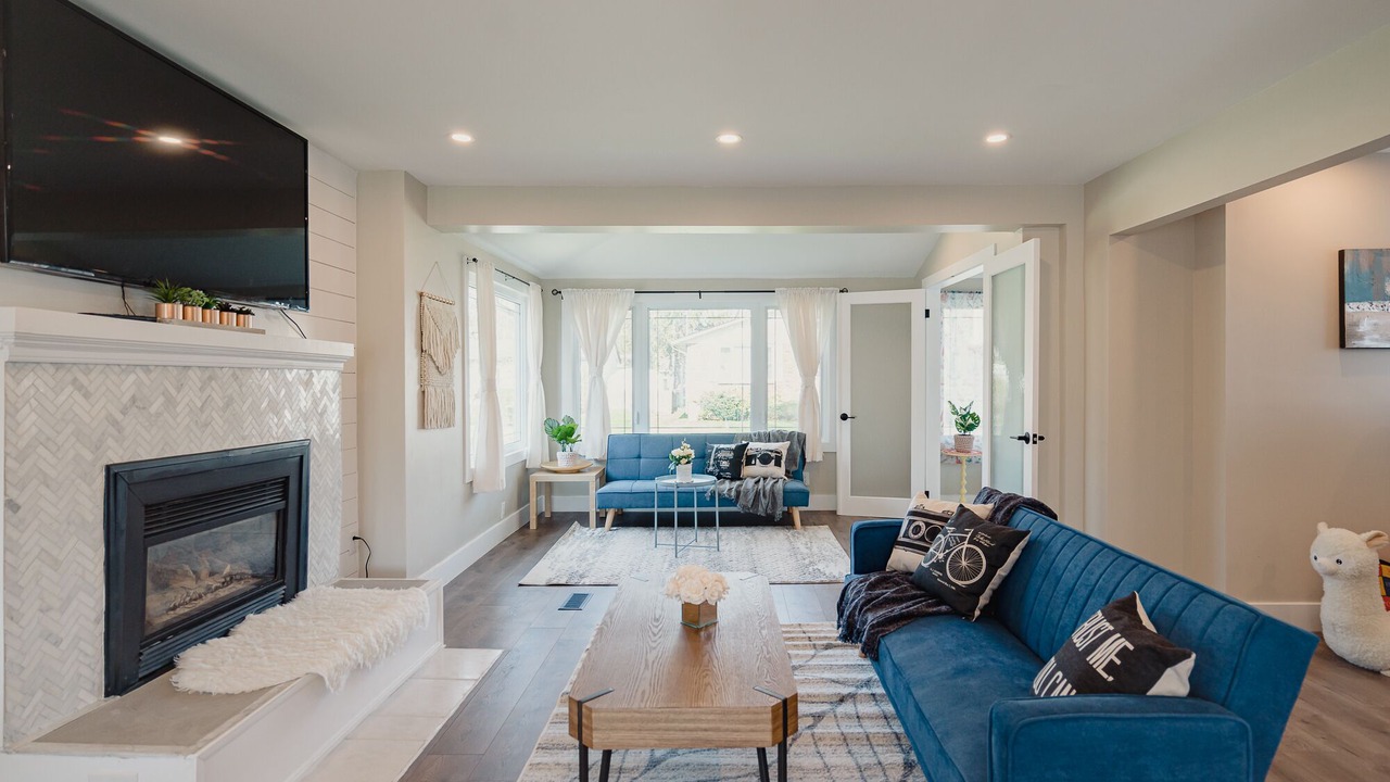 Photo of Livingroom in Fort Erie