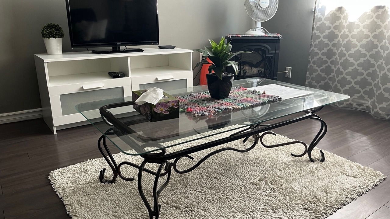 Photo of Livingroom in Maple Ridge