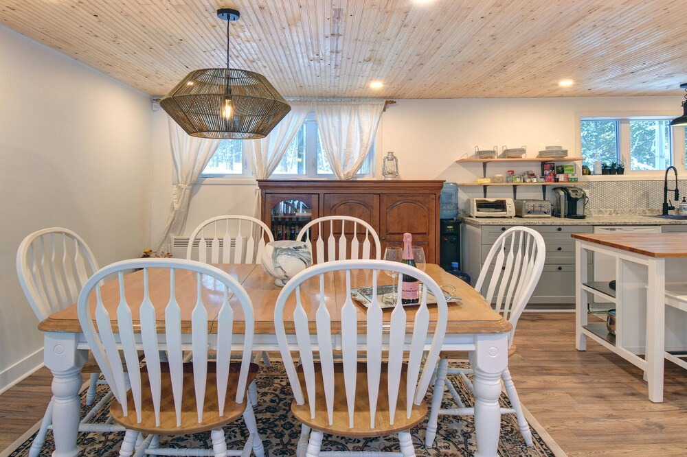 Photo of Kitchen in St-Adolphe-d'Howard