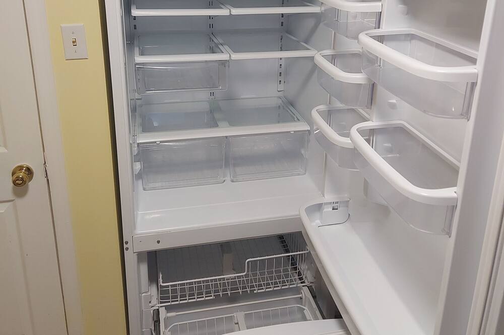 Photo of Kitchen in Grande Prairie