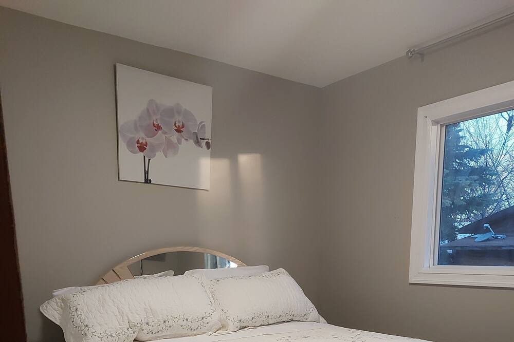 Photo of Bedroom in Grande Prairie