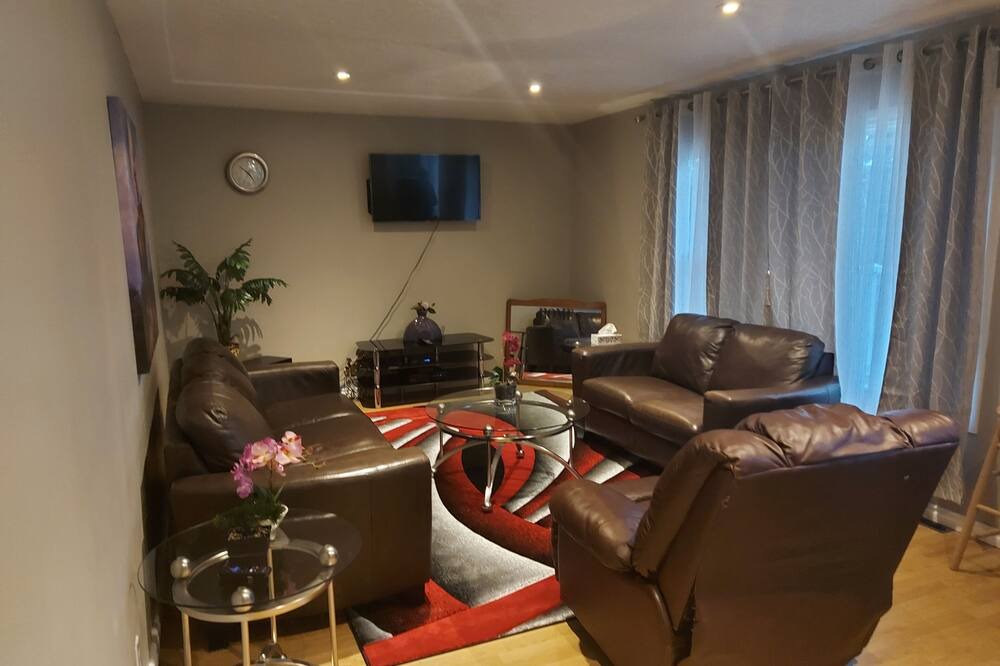 Photo of Livingroom in Grande Prairie