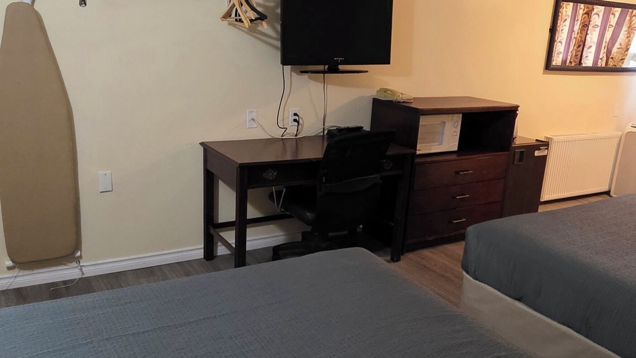 Photo of Bedroom in Pincher Creek