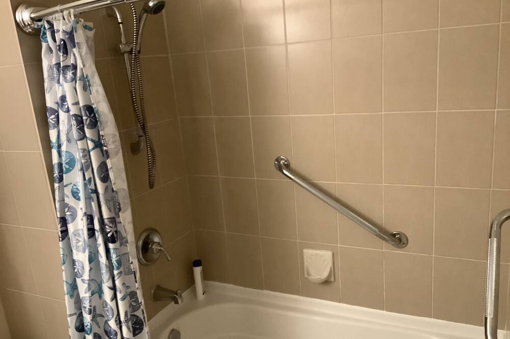 Photo of Bathroom in Langdale