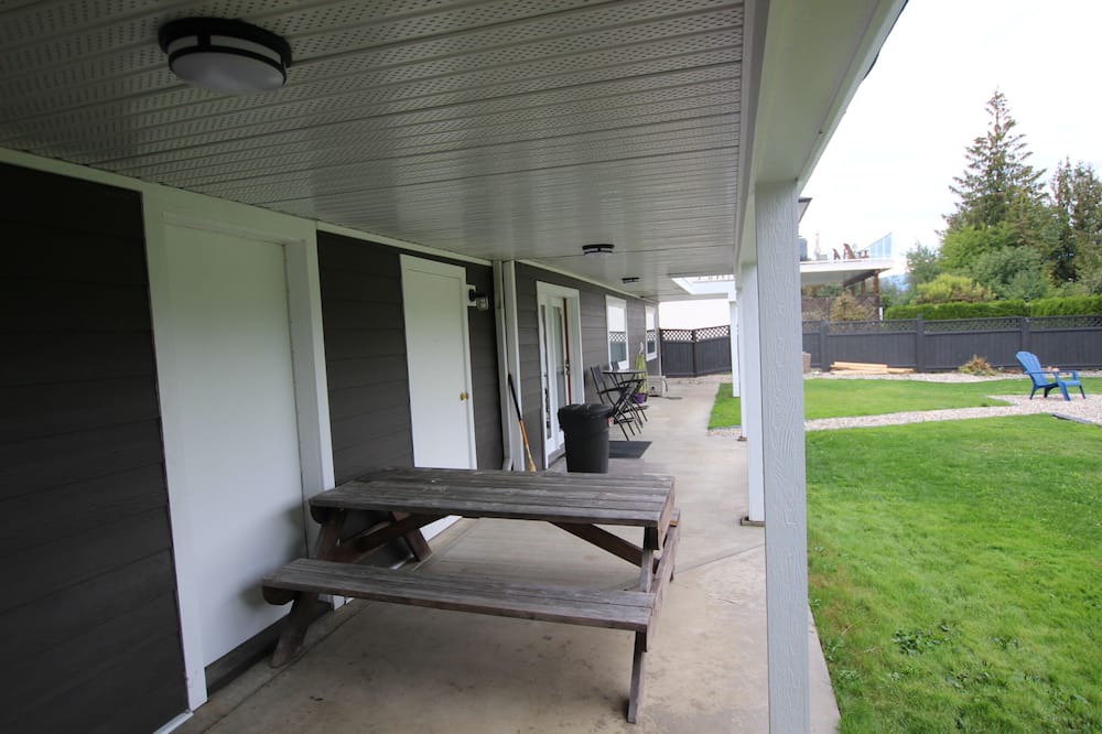Photo of Outdoor in Blind Bay