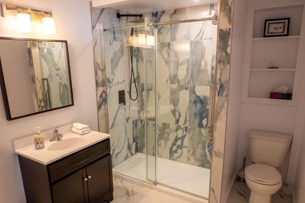 Photo of Bathroom in Placentia