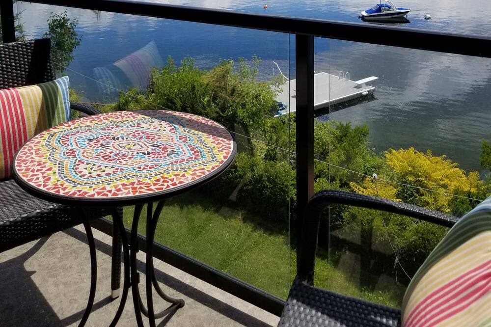 Photo of Patio Balcony in Anglemont