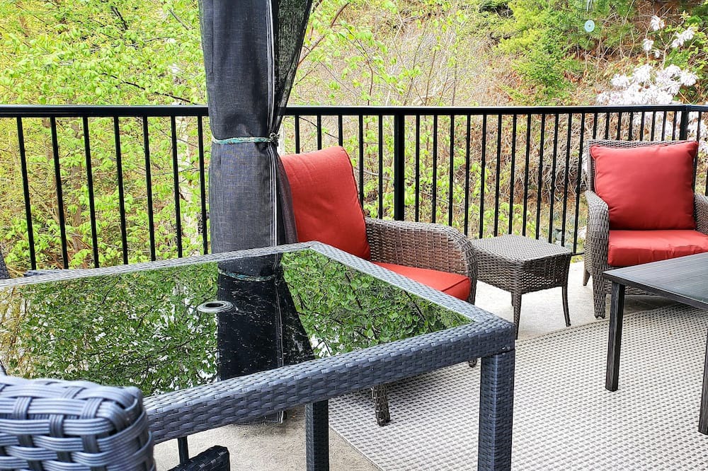 Photo of Patio Balcony in Anglemont