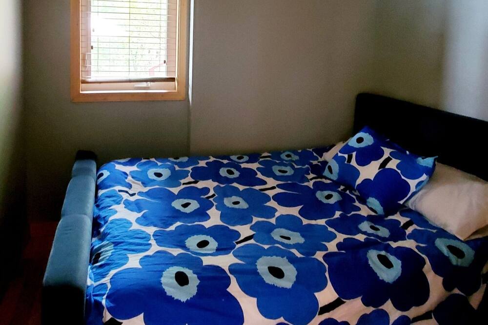 Photo of Bedroom in Anglemont