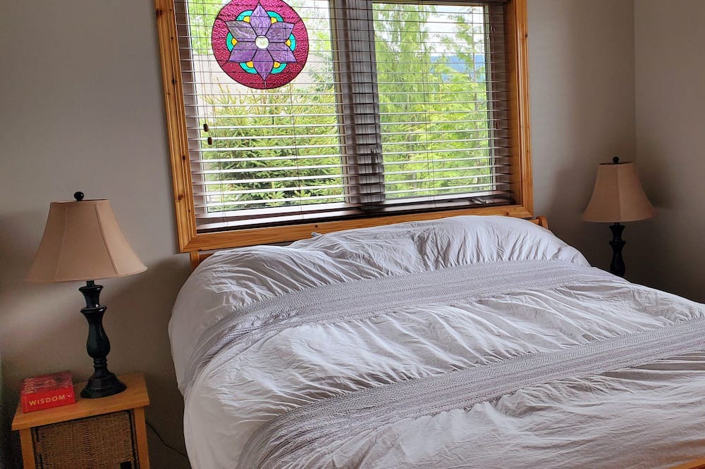 Photo of Bedroom in Anglemont