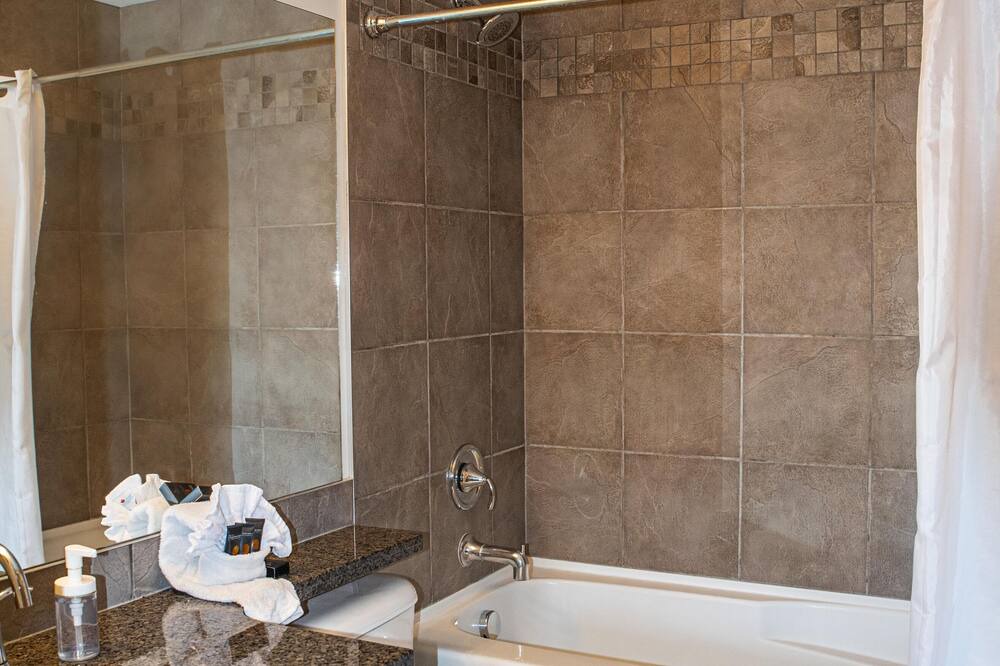 Photo of Bathroom in South Pandosy