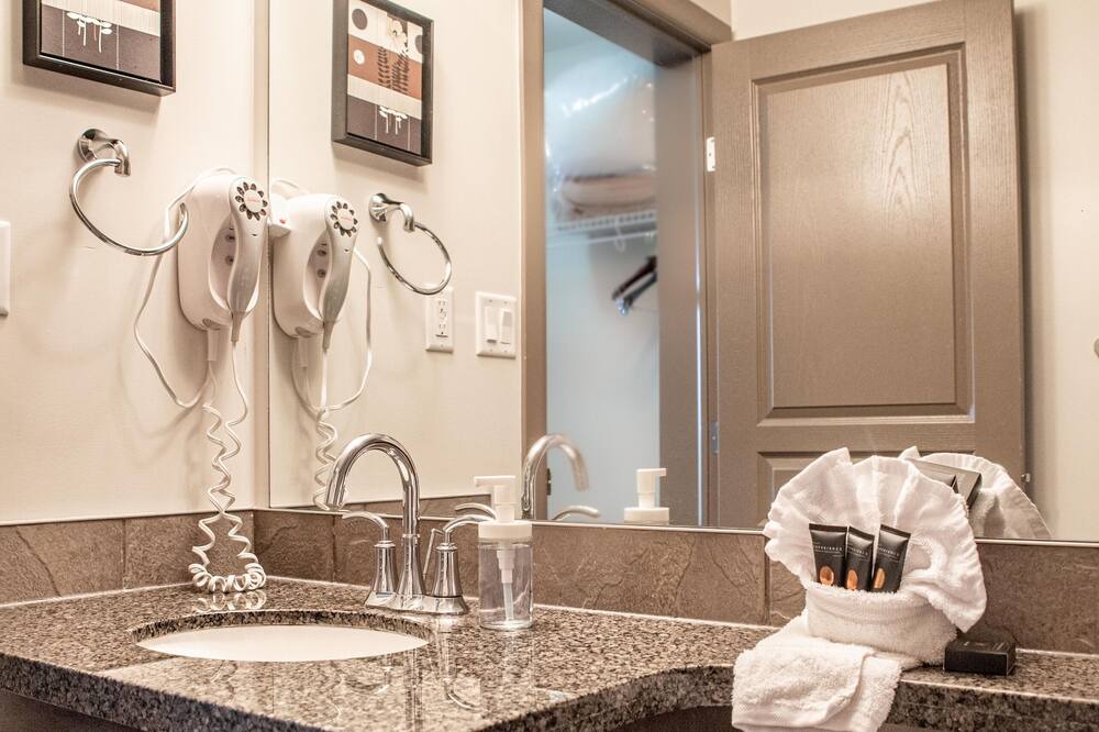 Photo of Bathroom in South Pandosy
