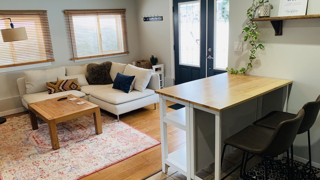 Photo of Livingroom in Rossland