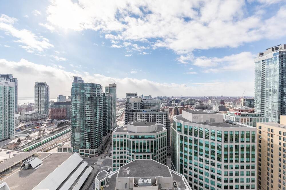 Photo of Bedroom in Toronto Entertainment District