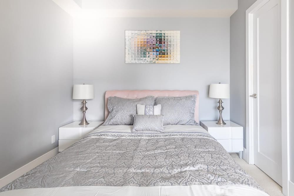 Photo of Bedroom in Toronto Entertainment District