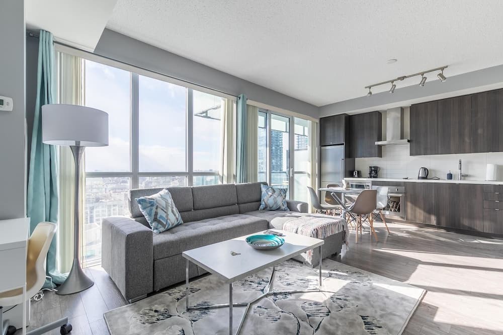 Photo of Bedroom in Toronto Entertainment District