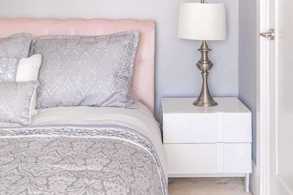 Photo of Bedroom in Toronto Entertainment District