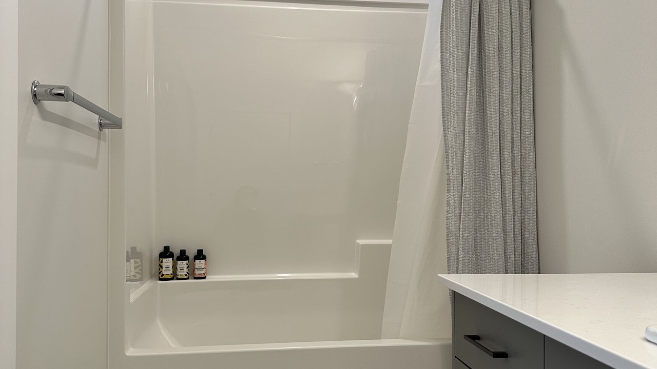 Photo of Bathroom in Shannon Lake